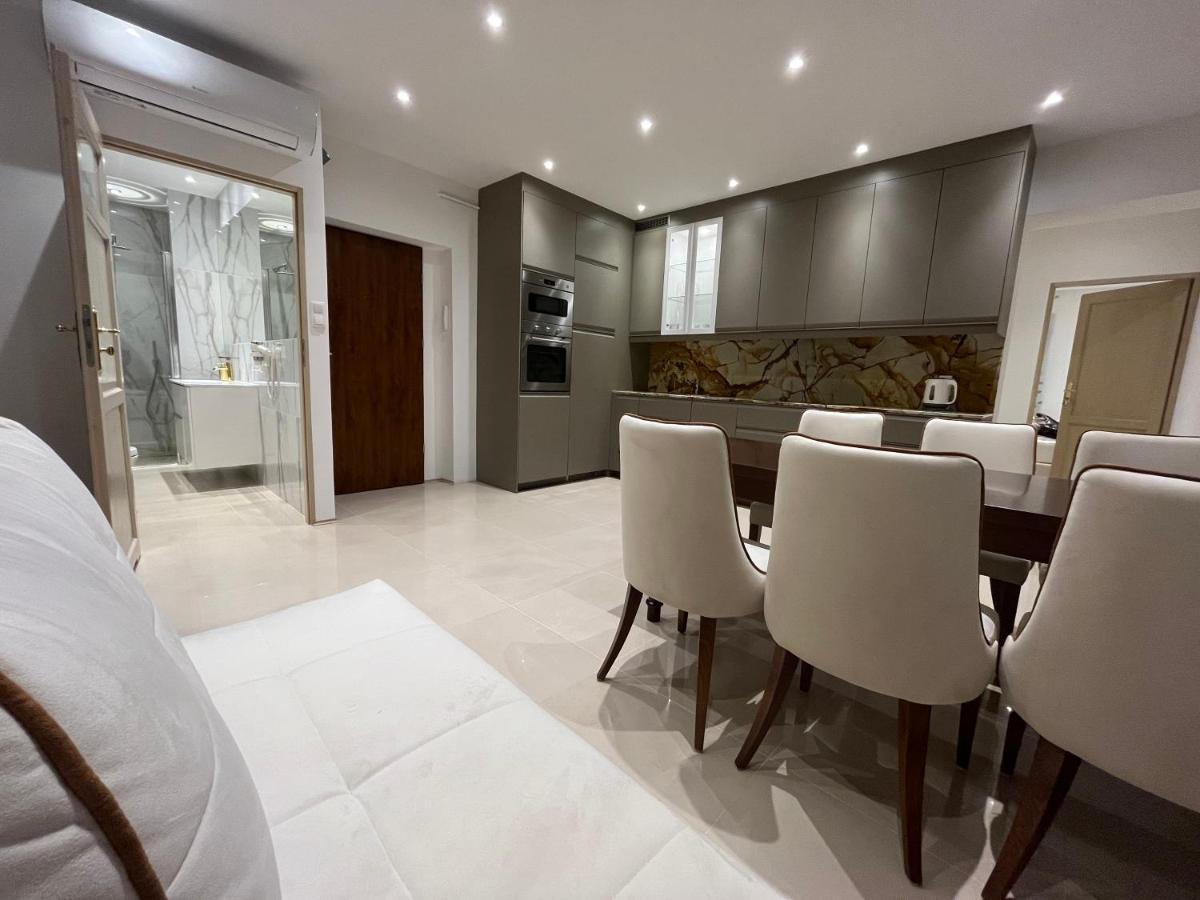Villa La Val, Apartamenty Валбжих Екстер'єр фото